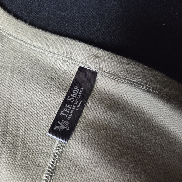 Tee Shop Olive Green Women's Long Sleeve Tee Large - Picture 3 of 5